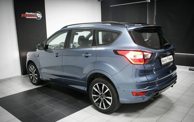 Ford Kuga cena 87900 przebieg: 119000, rok produkcji 2019 z Biskupiec małe 301